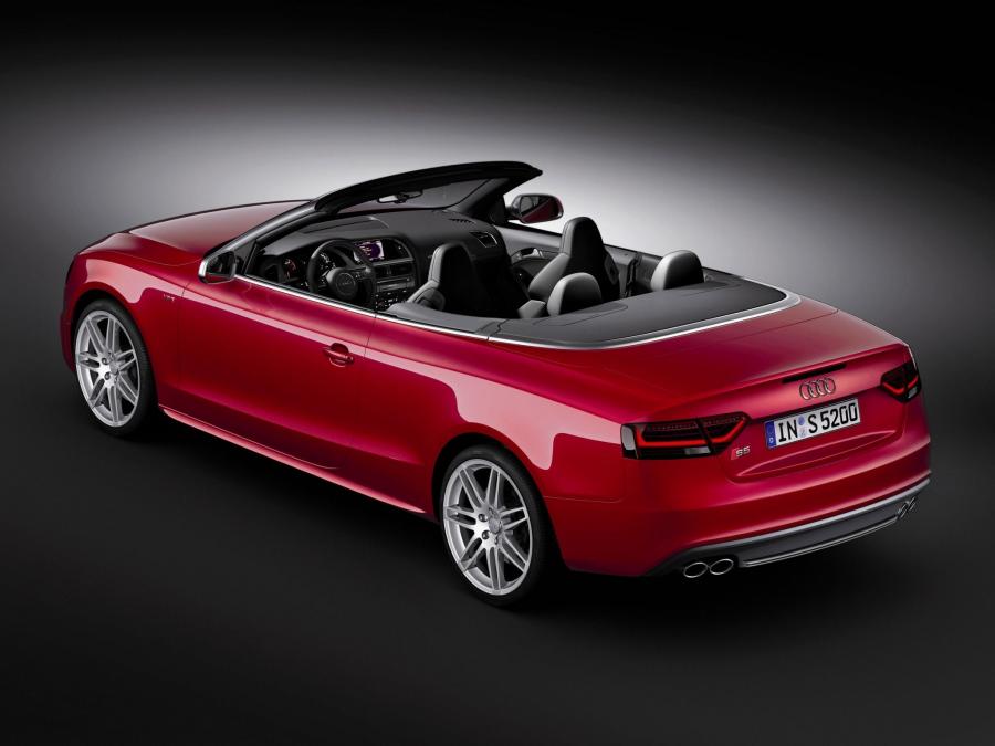  Audi S5 Cabriolet 2011 года  (фото 7 из 23)